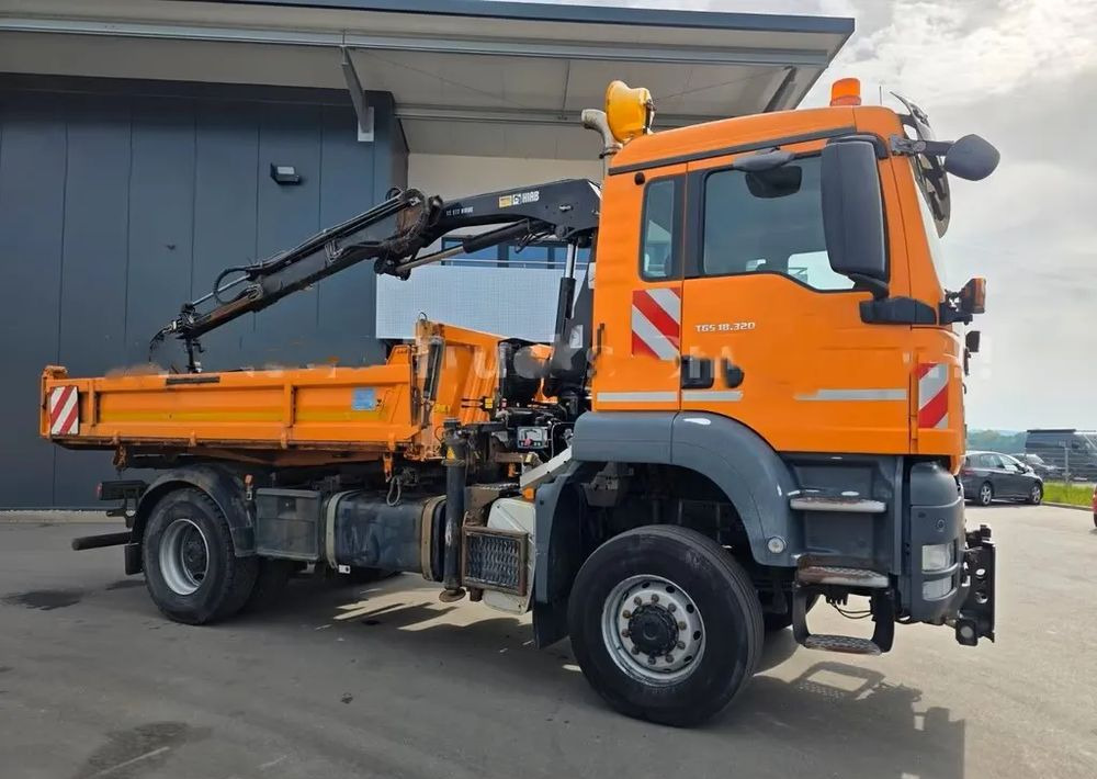 MAN TGS 18.320 4x4 – Wywrotka trójstronna Meiller + Kran HIAB | Komunalny | Euro 5 - Kipper: das Bild 1 MAN TGS 18.320 4x4 – Wywrotka trójstronna Meiller + Kran HIAB | Komunalny | Euro 5 - Kipper: das Bild 1