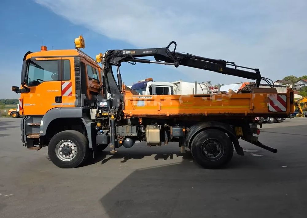 MAN TGS 18.320 4x4 – Wywrotka trójstronna Meiller + Kran HIAB | Komunalny | Euro 5 - Kipper: das Bild 5 MAN TGS 18.320 4x4 – Wywrotka trójstronna Meiller + Kran HIAB | Komunalny | Euro 5 - Kipper: das Bild 5