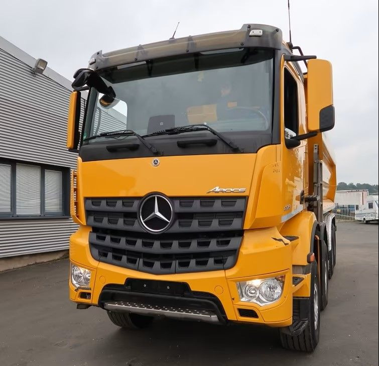 Mercedes-Benz Arocs 3251 8x4 | 510 KM | Euro 6d | Navi | Wywrotka Trójstronna | 215 600 km !! - Kipper: das Bild 3 Mercedes-Benz Arocs 3251 8x4 | 510 KM | Euro 6d | Navi | Wywrotka Trójstronna | 215 600 km !! - Kipper: das Bild 3