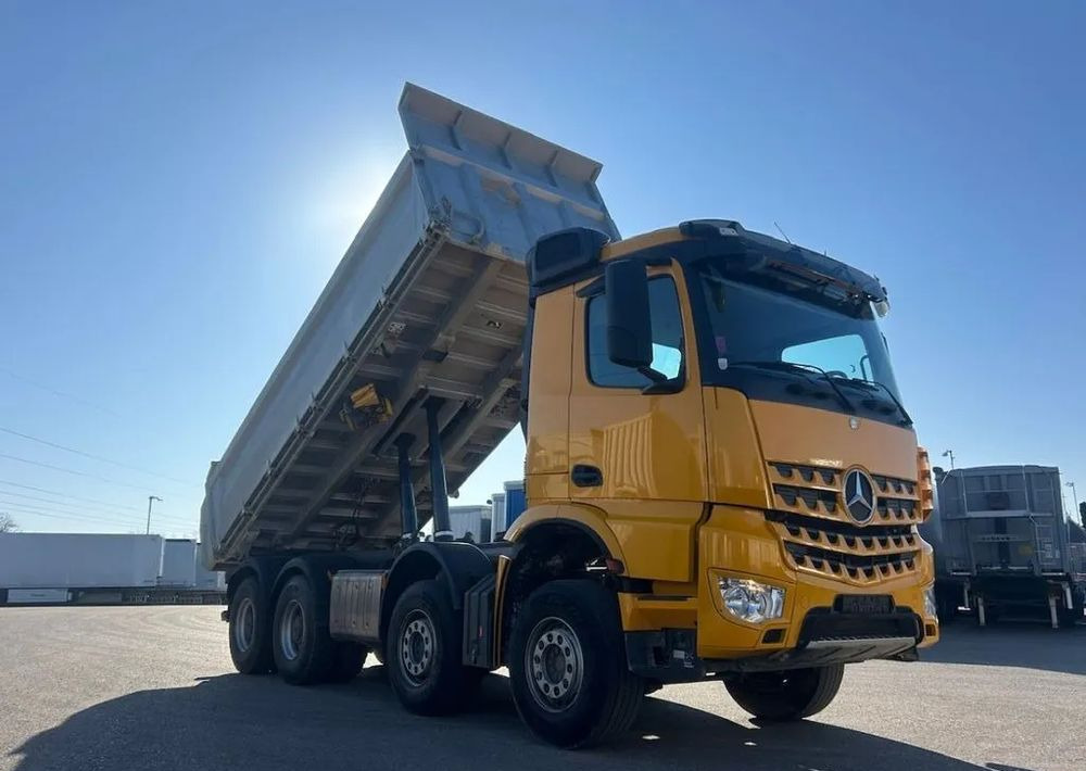 Mercedes-Benz Arocs 4145 8x4 | Meiller Kipper |Wywrotka trójstronna | Bordmatik | 453 KM | Euro 6 | 2018 - Kipper: das Bild 2 Mercedes-Benz Arocs 4145 8x4 | Meiller Kipper |Wywrotka trójstronna | Bordmatik | 453 KM | Euro 6 | 2018 - Kipper: das Bild 2