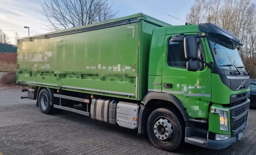 Volvo FM 420 – zabudowa + plandeka / Automatyczna skrzynia / Euro 6 / Zawieszenie pneumatyczne/ 4x2/ - Plane LKW: das Bild 3 Volvo FM 420 – zabudowa + plandeka / Automatyczna skrzynia / Euro 6 / Zawieszenie pneumatyczne/ 4x2/ - Plane LKW: das Bild 3
