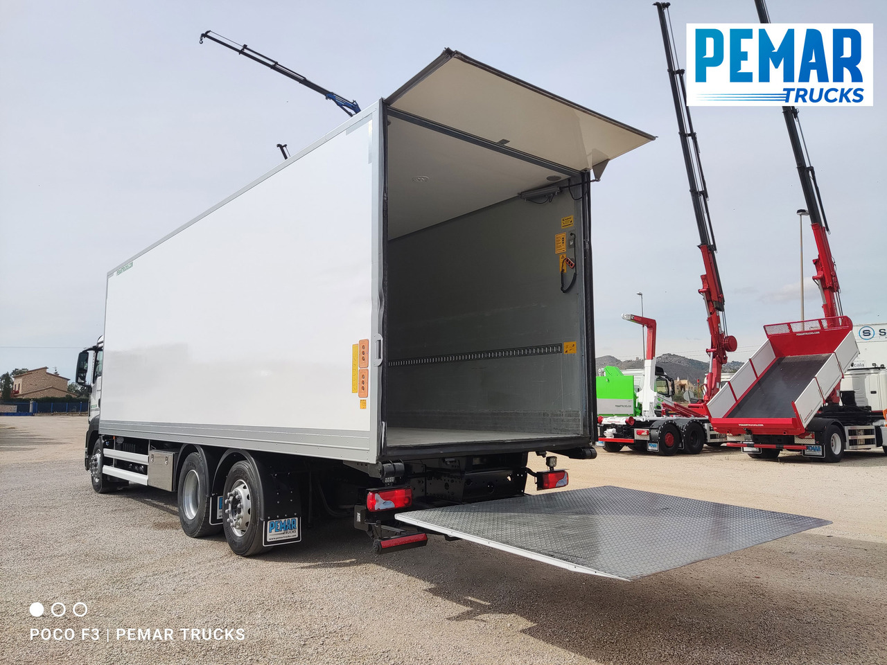 Koffer LKW MAN TGS 26.400 6X2 CAJA CERRADA EURO 6: das Bild 13