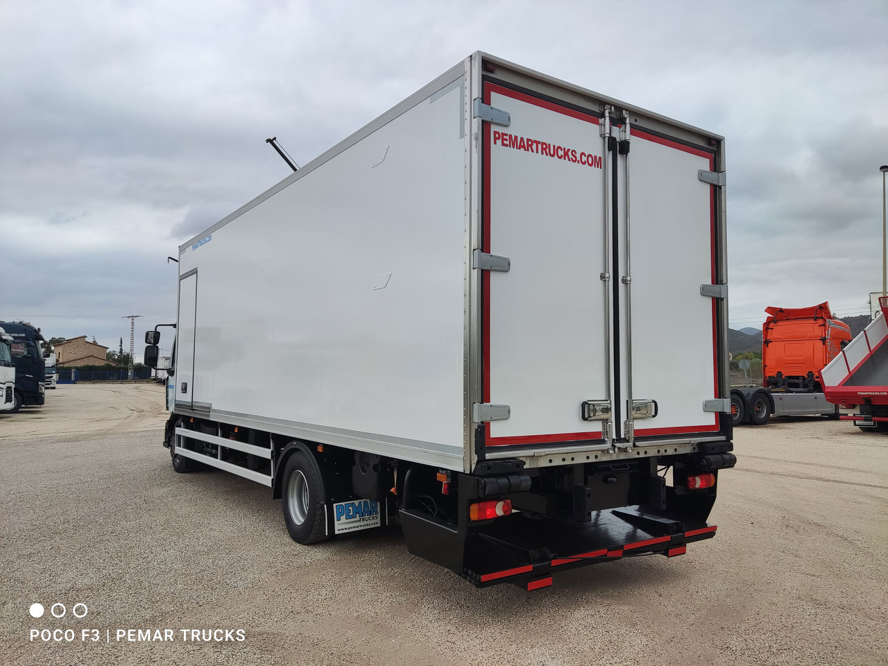 RENAULT MIDLUM D16 240 EURO 6 – Leasing RENAULT MIDLUM D16 240 EURO 6: das Bild 7