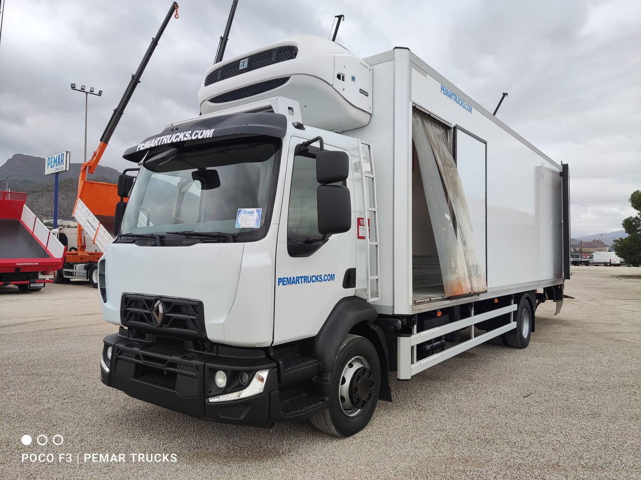 RENAULT MIDLUM D16 240 EURO 6 – Leasing RENAULT MIDLUM D16 240 EURO 6: das Bild 9