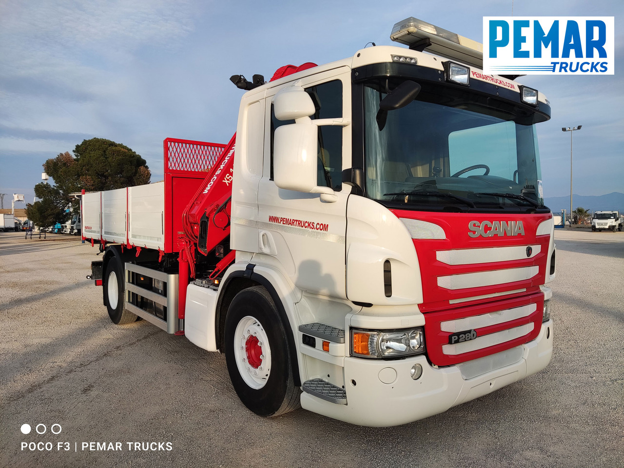 SCANIA P 280 GRUA BASCULANTE 18T EURO 6 - Autokran: das Bild 3 SCANIA P 280 GRUA BASCULANTE 18T EURO 6 - Autokran: das Bild 3
