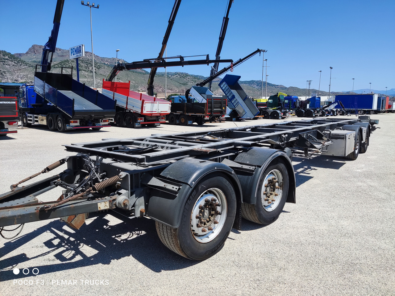 SCHMITZ CARGOBULL KO36 CHASIS MEGATRAILER 4 ejes - Fahrgestell Anhänger: das Bild 1 SCHMITZ CARGOBULL KO36 CHASIS MEGATRAILER 4 ejes - Fahrgestell Anhänger: das Bild 1