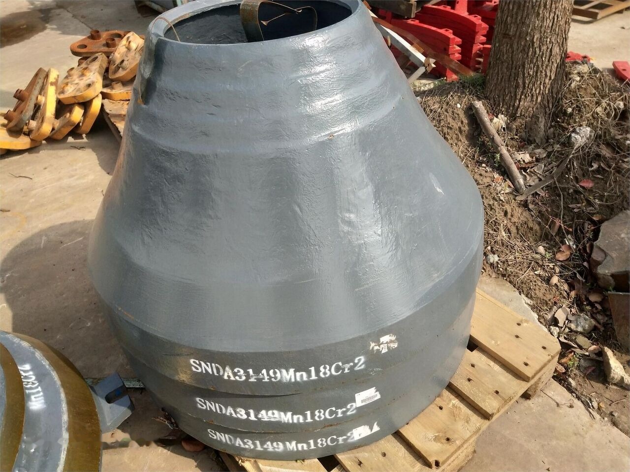 BOWL/CONCAVE/MANTLE/SPARE PARTS KINGLINK for Sandvik crushing plant - Ersatzteile: das Bild 5 BOWL/CONCAVE/MANTLE/SPARE PARTS KINGLINK for Sandvik crushing plant - Ersatzteile: das Bild 5