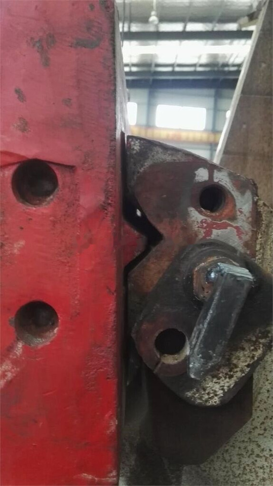Kinglink Blow Bar NP1315 for Metso NP1315 crusher - Ersatzteile für Brecher: das Bild 2 Kinglink Blow Bar NP1315 for Metso NP1315 crusher - Ersatzteile für Brecher: das Bild 2