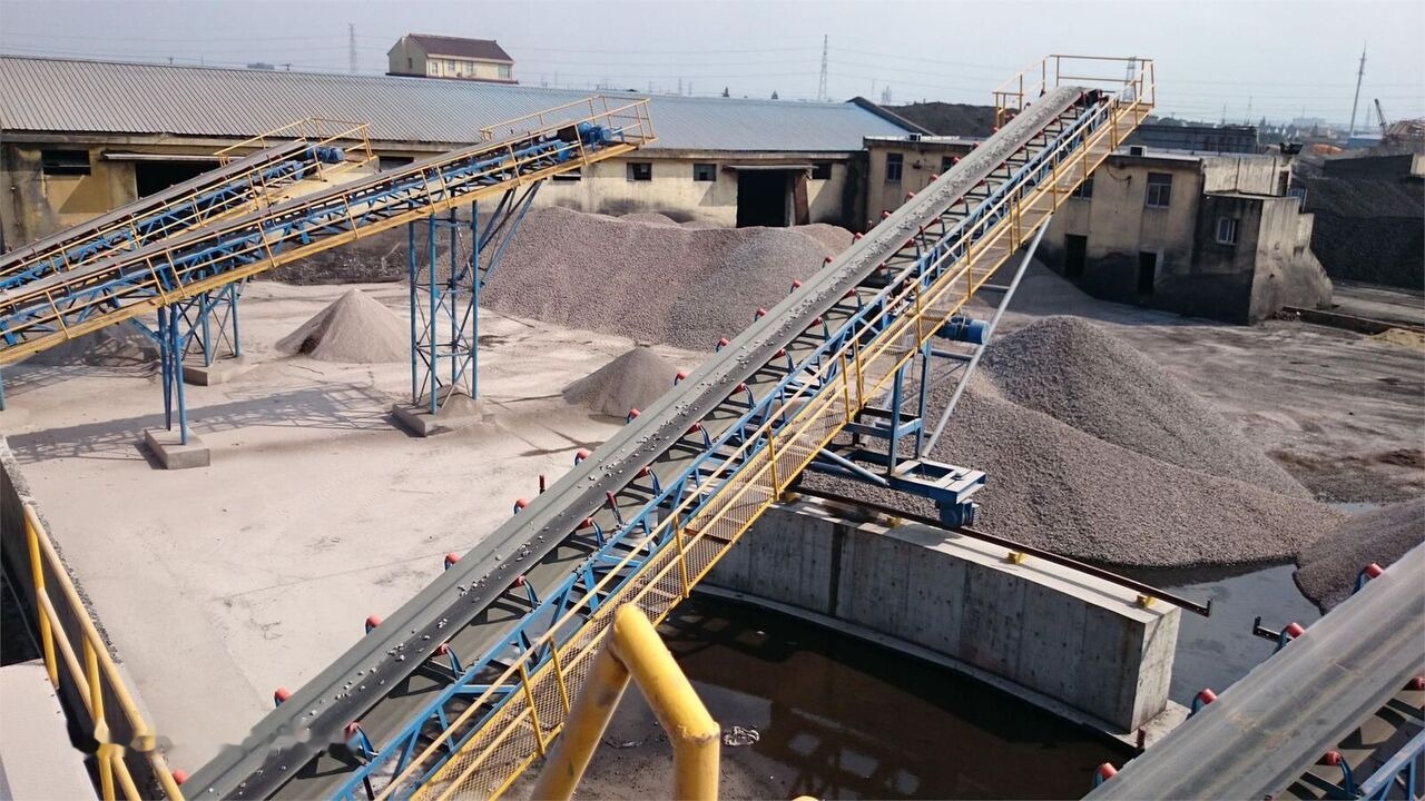 Kinglink B500 Stacker for Quarry Crushing Plant - Förderband: das Bild 3 Kinglink B500 Stacker for Quarry Crushing Plant - Förderband: das Bild 3