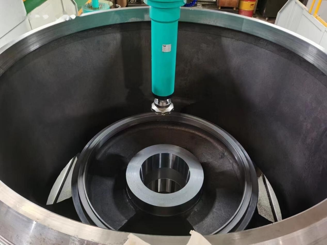 Metso Main Frame for Metso HP500 Cone Crusher | Crusher spare parts - Kegelbrecher: das Bild 3 Metso Main Frame for Metso HP500 Cone Crusher | Crusher spare parts - Kegelbrecher: das Bild 3