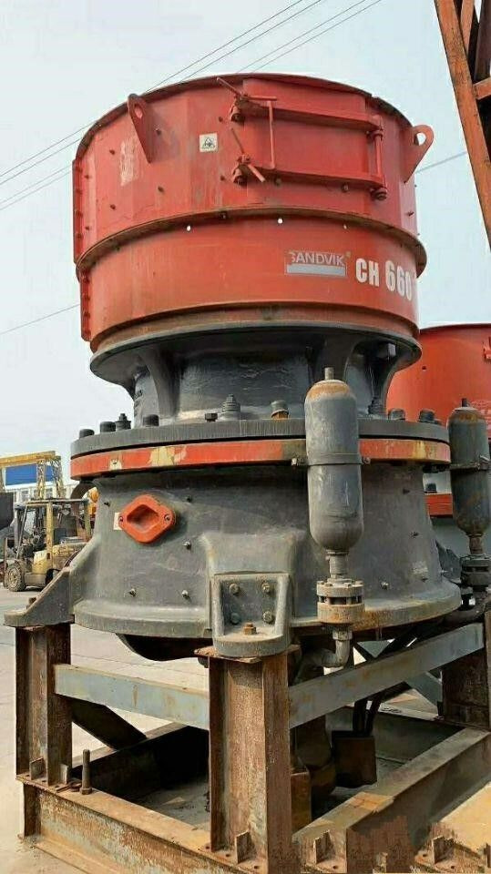 Sandvik CH660 Cone crusher - Kegelbrecher: das Bild 1 Sandvik CH660 Cone crusher - Kegelbrecher: das Bild 1