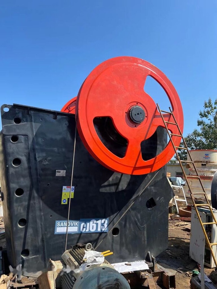 Sandvik USED CJ613 JAW CRUSHER - Backenbrecher: das Bild 1 Sandvik USED CJ613 JAW CRUSHER - Backenbrecher: das Bild 1