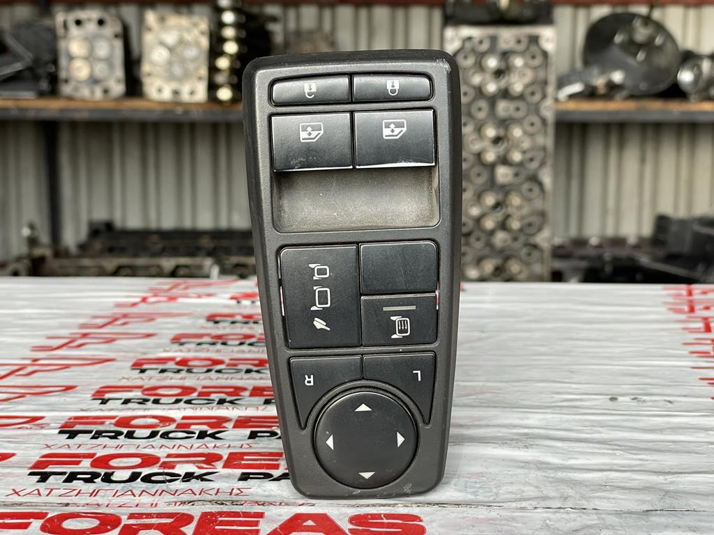 MAN TGX DRIVER'S WINDOW SWITCH - 81.25806.7093 - Elektrische Ausrüstung für LKW: das Bild 1 MAN TGX DRIVER'S WINDOW SWITCH - 81.25806.7093 - Elektrische Ausrüstung für LKW: das Bild 1