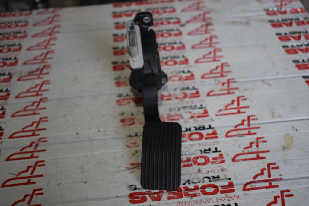 MAN TGX - Pedal für LKW: das Bild 2 MAN TGX - Pedal für LKW: das Bild 2