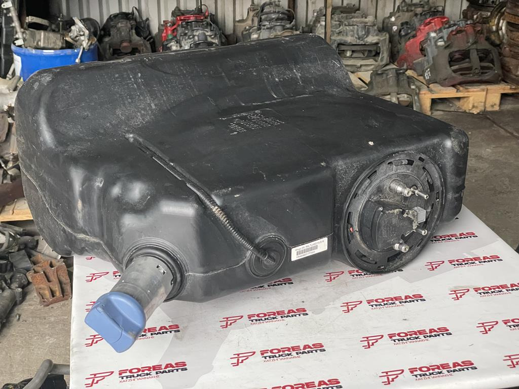 MERCEDES-BENZ - Α 9674701715 - AdBlue Tank für LKW: das Bild 2 MERCEDES-BENZ - Α 9674701715 - AdBlue Tank für LKW: das Bild 2