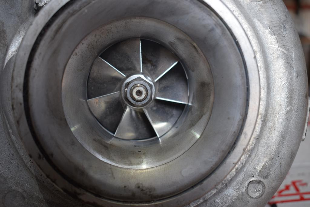 MERCEDES-BENZ ACTROS OM 472 - EURO 6 - Turbolader für LKW: das Bild 3 MERCEDES-BENZ ACTROS OM 472 - EURO 6 - Turbolader für LKW: das Bild 3