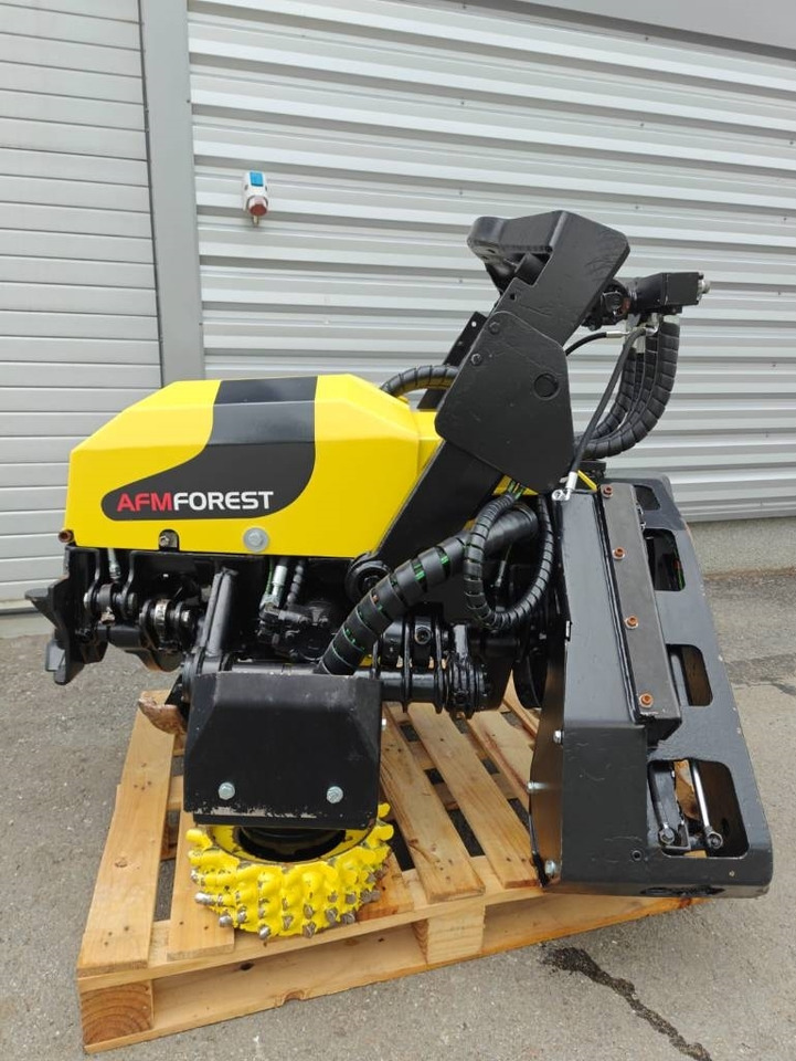 AFM 50 - Fällgreifer: das Bild 2 AFM 50 - Fällgreifer: das Bild 2