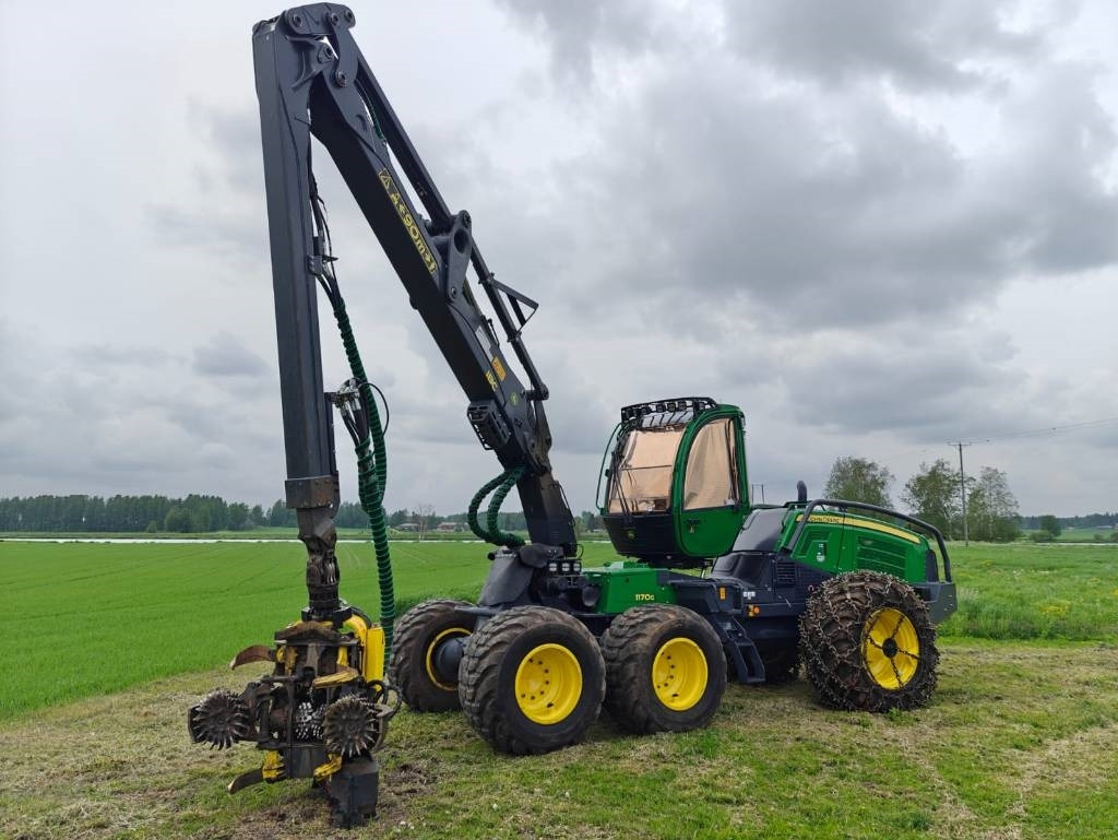 John Deere 1170 G - Harvester: das Bild 1 John Deere 1170 G - Harvester: das Bild 1