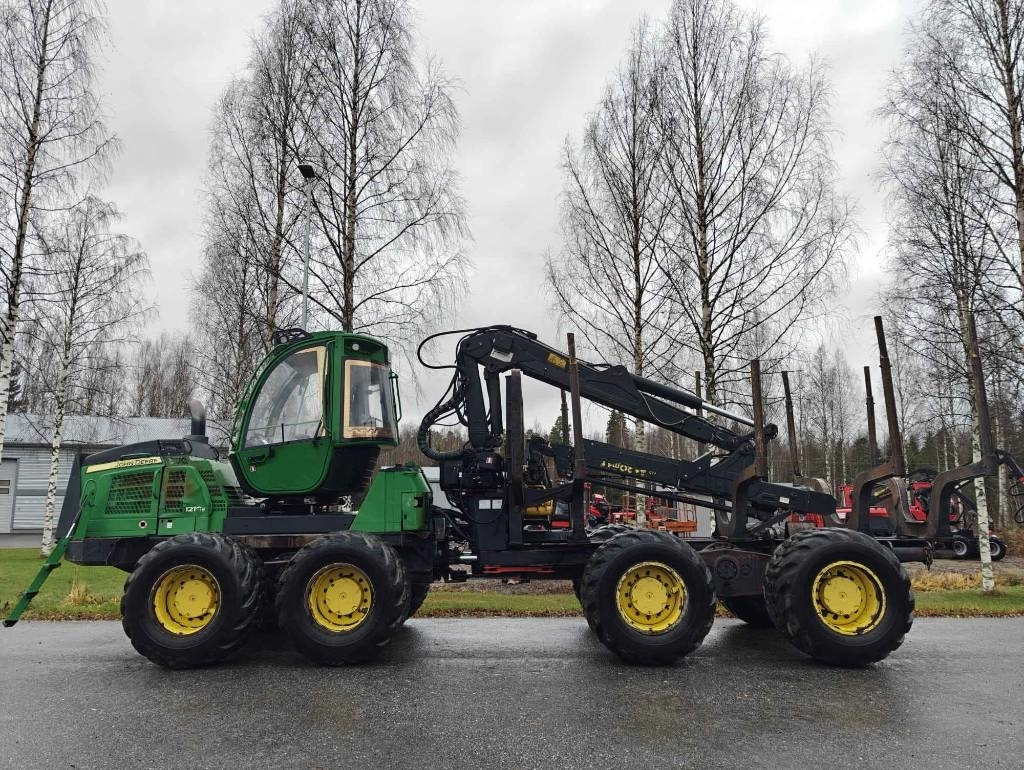 John Deere 1210 E IT 4 - Forwarder: das Bild 2 John Deere 1210 E IT 4 - Forwarder: das Bild 2