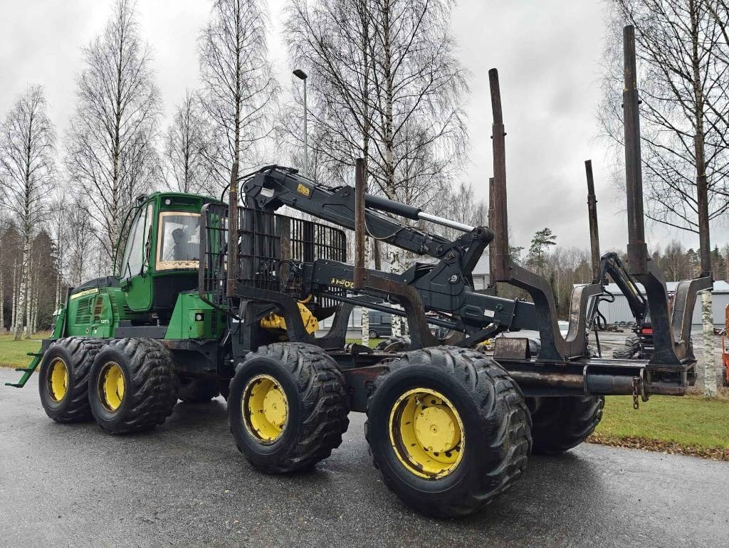 John Deere 1210 E IT 4 - Forwarder: das Bild 3 John Deere 1210 E IT 4 - Forwarder: das Bild 3