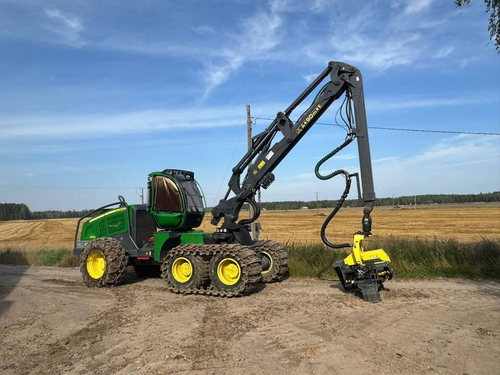 John Deere 1270 G - Harvester: das Bild 1 John Deere 1270 G - Harvester: das Bild 1