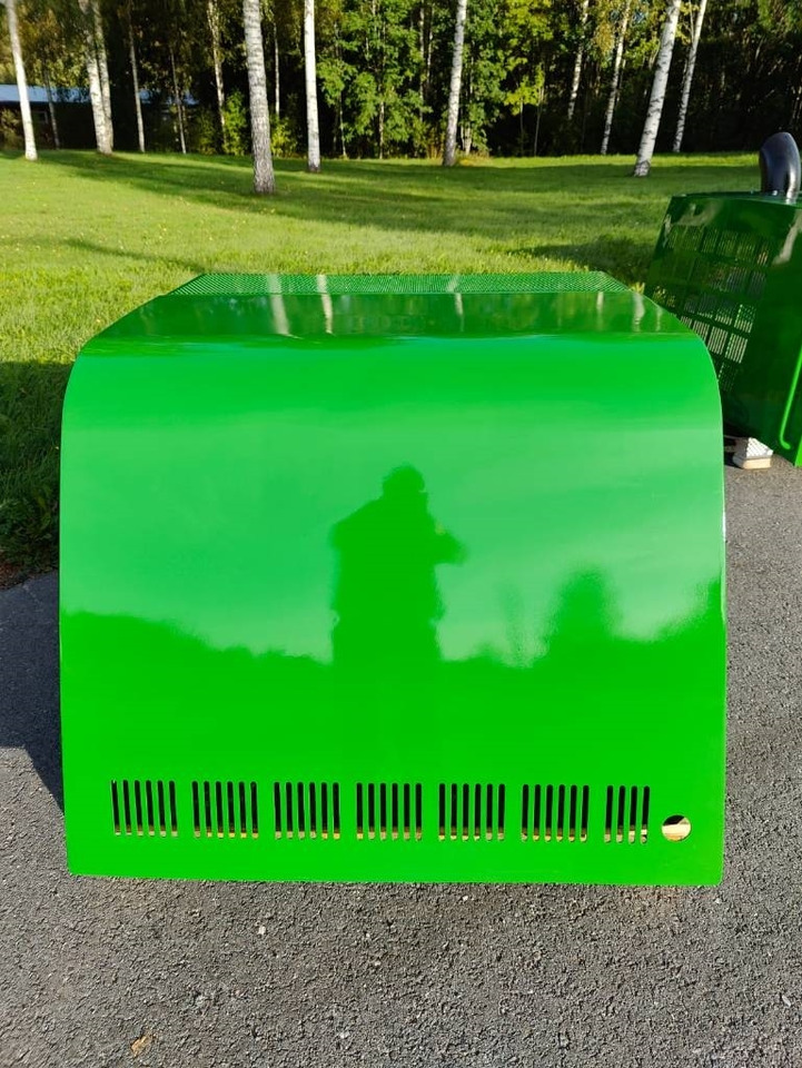 John Deere Hoods For D-serie machines - Motorhaube für Landmaschine: das Bild 3 John Deere Hoods For D-serie machines - Motorhaube für Landmaschine: das Bild 3