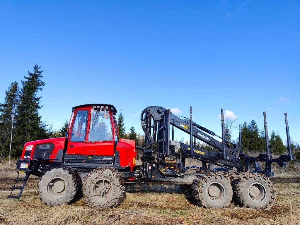 Komatsu 875 - Forwarder: das Bild 2 Komatsu 875 - Forwarder: das Bild 2