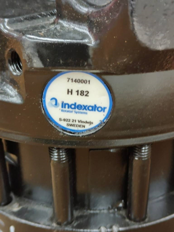 Spare parts Valve blocks, hydraulic motors, cylind - Hydraulik für Forstmaschine: das Bild 2 Spare parts Valve blocks, hydraulic motors, cylind - Hydraulik für Forstmaschine: das Bild 2