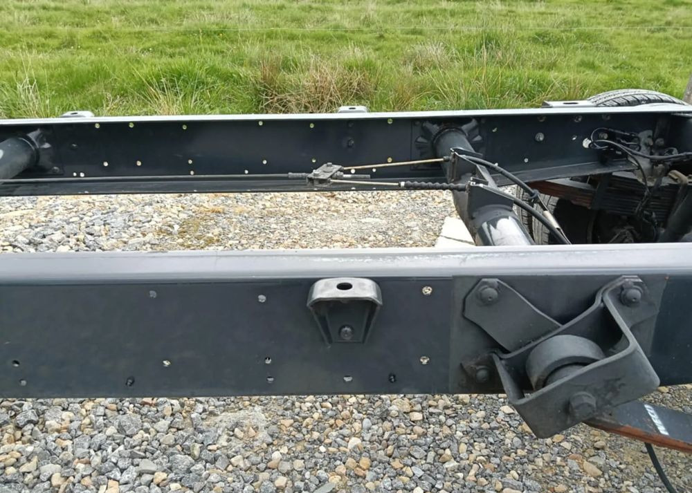 Iveco 35C13, 35C12, 35C15 - Fahrgestell LKW: das Bild 5 Iveco 35C13, 35C12, 35C15 - Fahrgestell LKW: das Bild 5