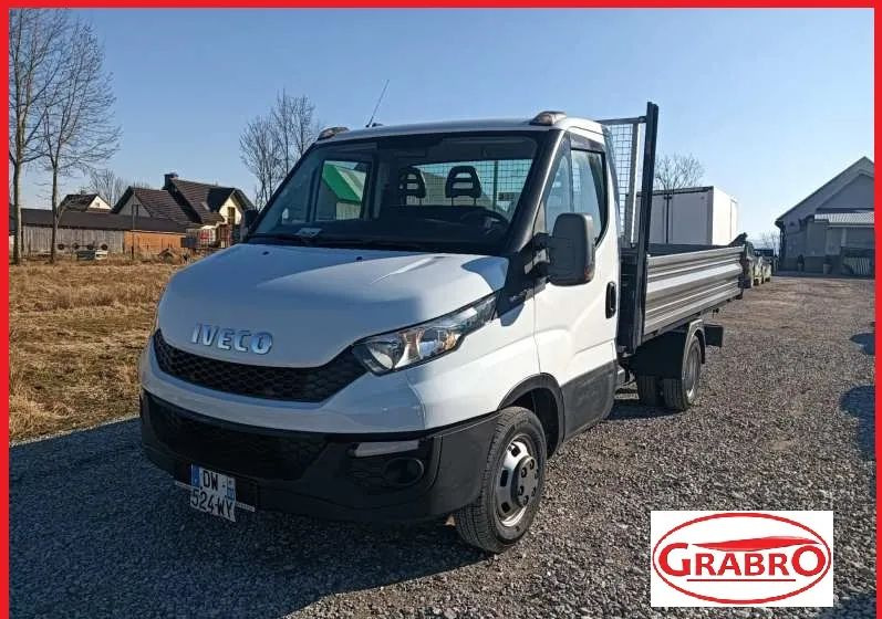 Iveco 35C15, 35C14, 35C13, 35C12 - Kipper Transporter: das Bild 1 Iveco 35C15, 35C14, 35C13, 35C12 - Kipper Transporter: das Bild 1