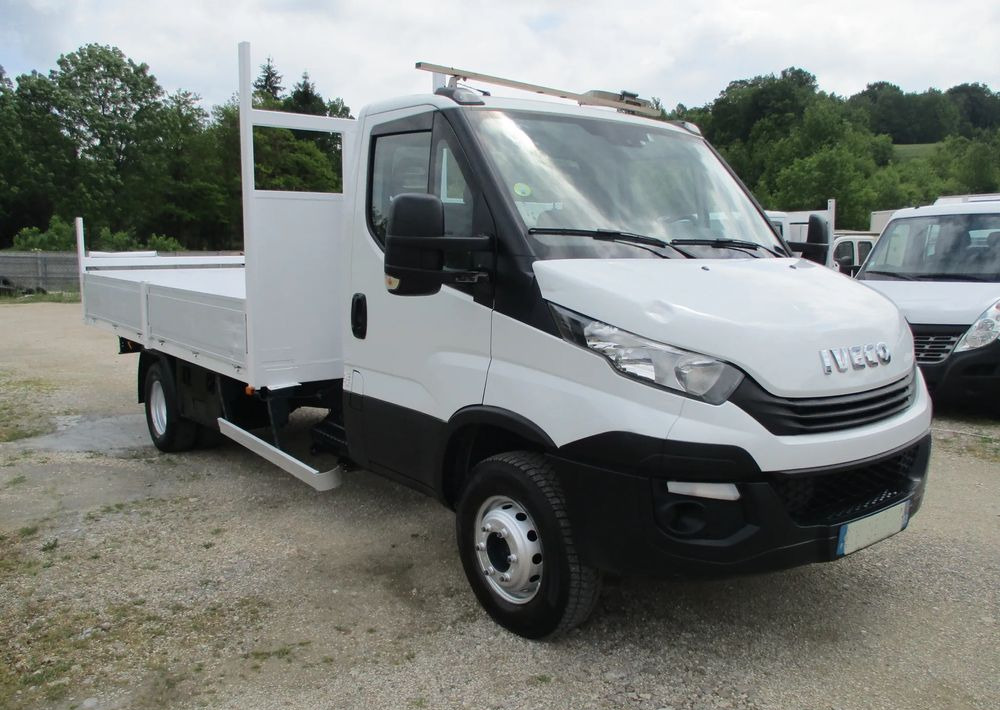 Iveco Daily 3.0 na bliźniaku 70C18 skrzynia, laweta, rama, HDS, 70-180 kiper - Pritsche LKW: das Bild 1 Iveco Daily 3.0 na bliźniaku 70C18 skrzynia, laweta, rama, HDS, 70-180 kiper - Pritsche LKW: das Bild 1