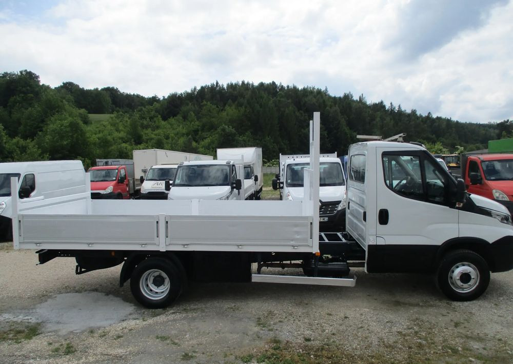 Iveco Daily 3.0 na bliźniaku 70C18 skrzynia, laweta, rama, HDS, 70-180 kiper - Pritsche LKW: das Bild 2 Iveco Daily 3.0 na bliźniaku 70C18 skrzynia, laweta, rama, HDS, 70-180 kiper - Pritsche LKW: das Bild 2