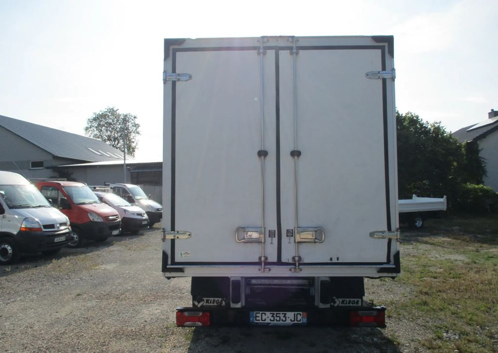 Iveco Daily 35C13 chłodnia Mroźnia na bliźniaku 35-130 Thermo King agregat - Kühltransporter: das Bild 5 Iveco Daily 35C13 chłodnia Mroźnia na bliźniaku 35-130 Thermo King agregat - Kühltransporter: das Bild 5