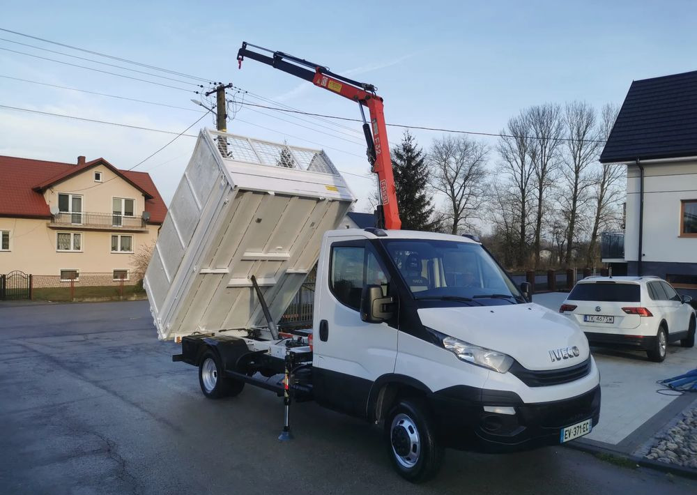 Iveco Daily 35C15 Kiper HDS dzwig 3.0-150KM wywrotka Hak - Kipper Transporter: das Bild 2 Iveco Daily 35C15 Kiper HDS dzwig 3.0-150KM wywrotka Hak - Kipper Transporter: das Bild 2
