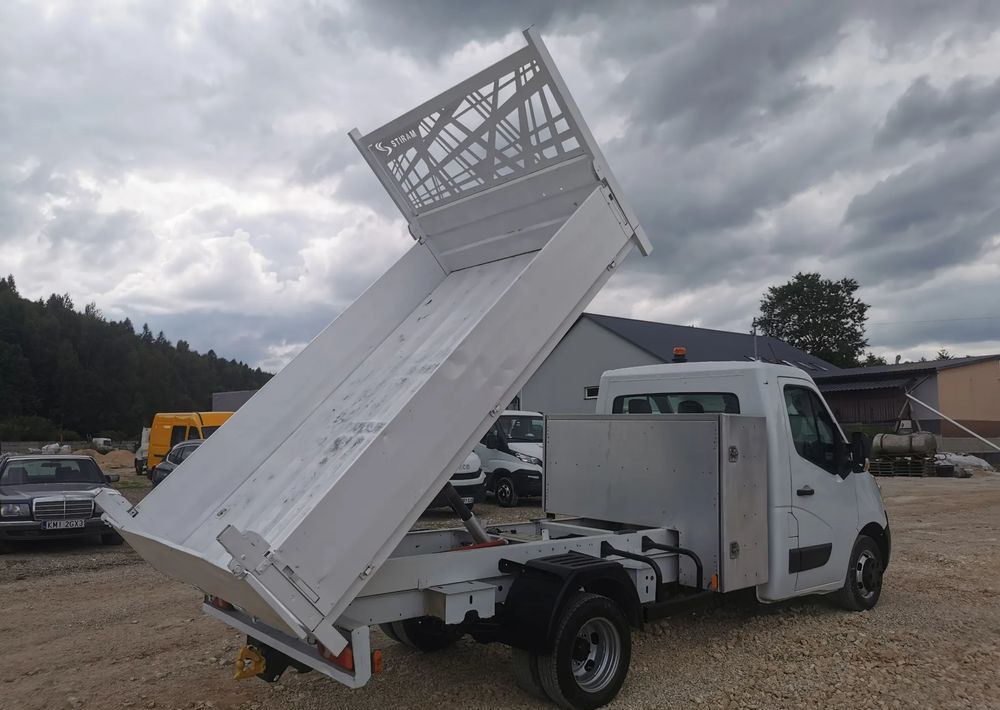 Renault Master Kiper wywrotka 2.3-145KM Hak Bliźniak klimatyzacja Kamera cofania - Kipper Transporter: das Bild 3 Renault Master Kiper wywrotka 2.3-145KM Hak Bliźniak klimatyzacja Kamera cofania - Kipper Transporter: das Bild 3