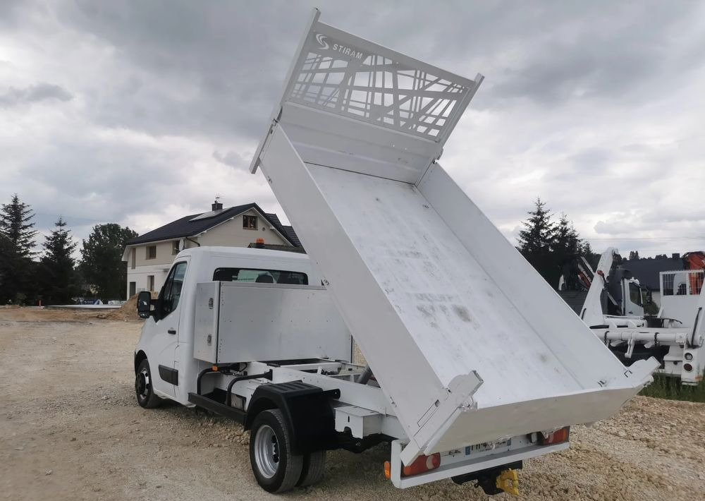 Renault Master Kiper wywrotka 2.3-145KM Hak Bliźniak klimatyzacja Kamera cofania - Kipper Transporter: das Bild 5 Renault Master Kiper wywrotka 2.3-145KM Hak Bliźniak klimatyzacja Kamera cofania - Kipper Transporter: das Bild 5