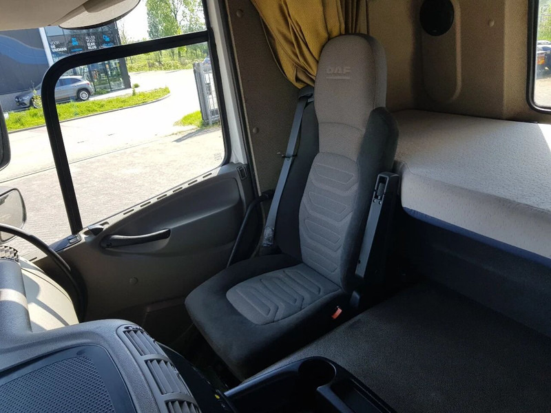 Sattelzugmaschine DAF CF 85.410 SSC Euro 5 PTO: das Bild 11