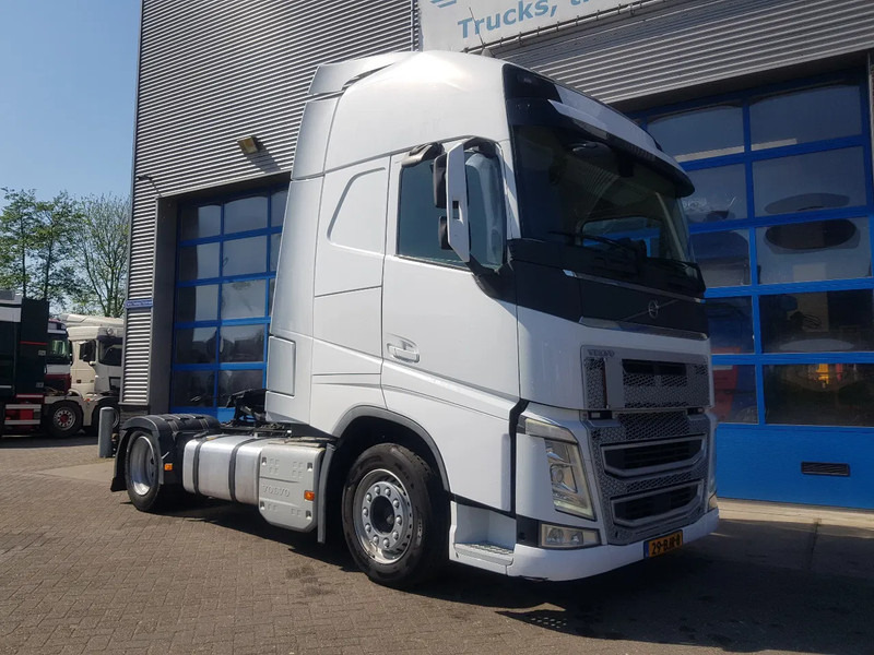 Volvo FH 420 Low deck XL Cabine hefschotel I-Parc Cool - Sattelzugmaschine: das Bild 5 Volvo FH 420 Low deck XL Cabine hefschotel I-Parc Cool - Sattelzugmaschine: das Bild 5