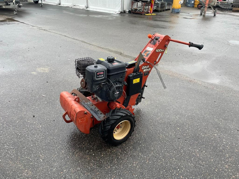 Ditch Witch 100SX - Rüttelplatte: das Bild 1 Ditch Witch 100SX - Rüttelplatte: das Bild 1