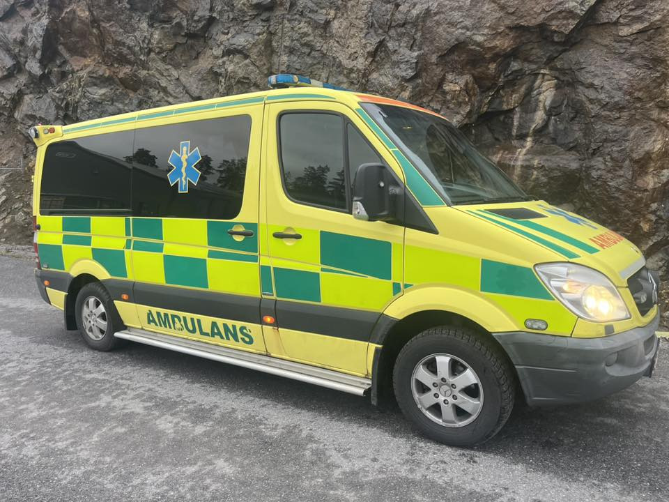 MERCEDES-BENZ Sprinter 316 NGT - AMBULANCE / швидка допомога / shvydka dopomoha - Krankenwagen: das Bild 4 MERCEDES-BENZ Sprinter 316 NGT - AMBULANCE / швидка допомога / shvydka dopomoha - Krankenwagen: das Bild 4