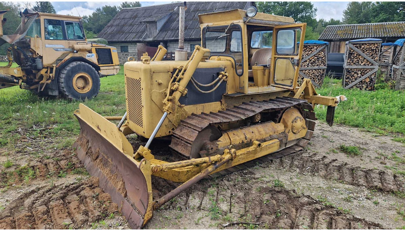 Caterpillar D4D - Bulldozer: das Bild 1 Caterpillar D4D - Bulldozer: das Bild 1