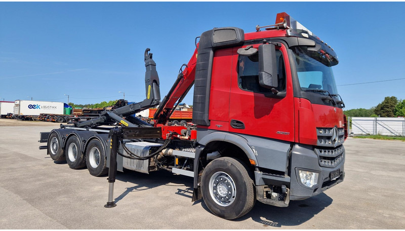 Mercedes-Benz Arocs 3251 8X4*4 Epsilon S260Z96 - Abrollkipper, Autokran: das Bild 2 Mercedes-Benz Arocs 3251 8X4*4 Epsilon S260Z96 - Abrollkipper, Autokran: das Bild 2