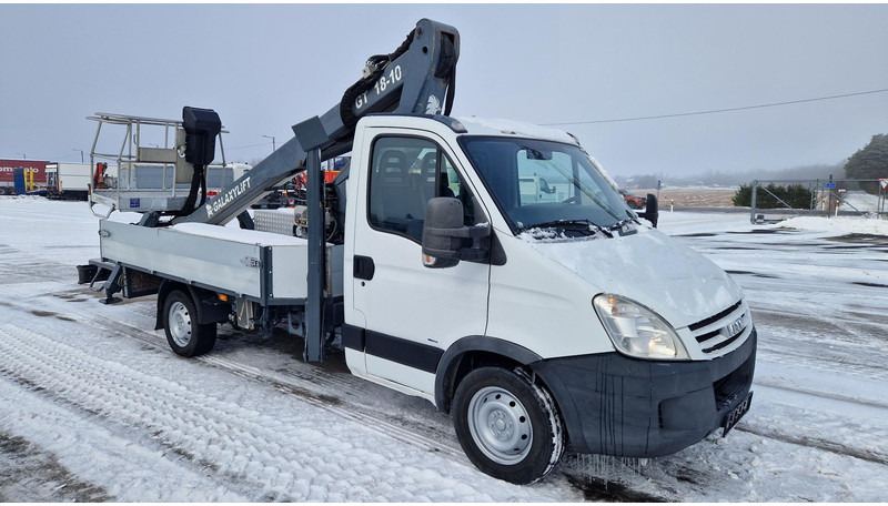 Iveco Daily 35S12 4X2 Galaxylift GT18-10 - Transporter: das Bild 2 Iveco Daily 35S12 4X2 Galaxylift GT18-10 - Transporter: das Bild 2
