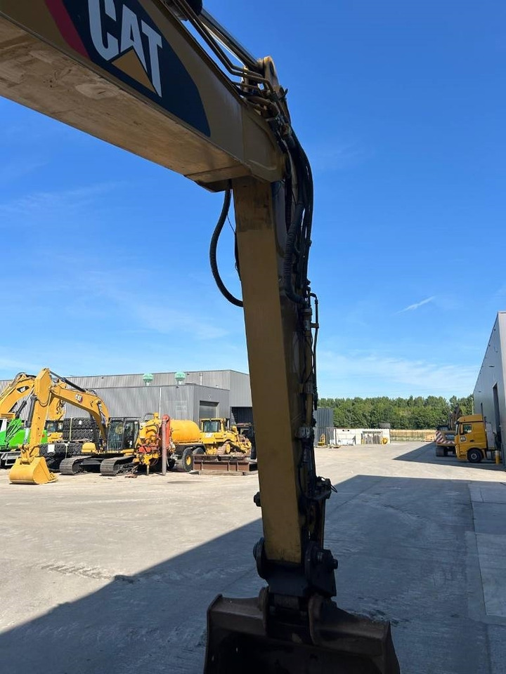 Kettenbagger CAT 325 FL CR: das Bild 20