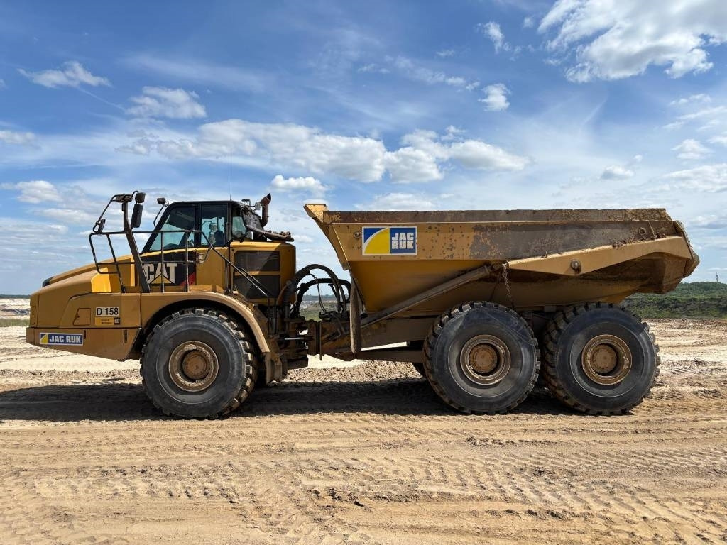 CAT 745 C (3 units available) - Knickgelenkter Dumper: das Bild 2 CAT 745 C (3 units available) - Knickgelenkter Dumper: das Bild 2