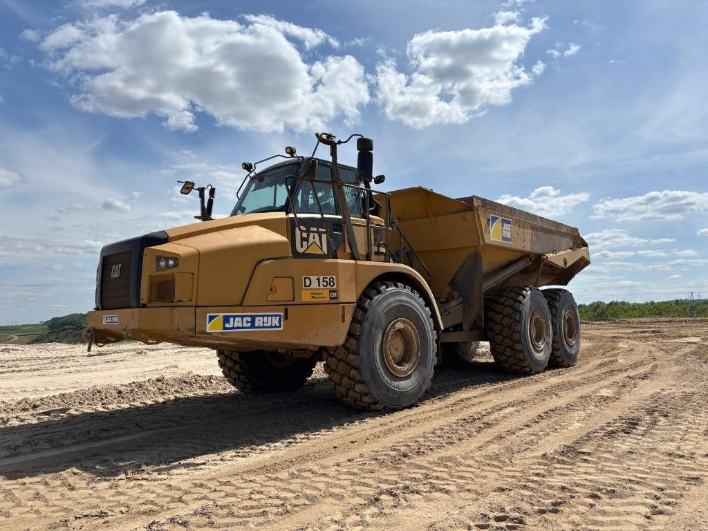 CAT 745 C (3 units available) - Knickgelenkter Dumper: das Bild 1 CAT 745 C (3 units available) - Knickgelenkter Dumper: das Bild 1