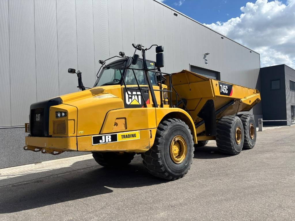 CAT 745 C (CE /Low Hours) - Knickgelenkter Dumper: das Bild 2 CAT 745 C (CE /Low Hours) - Knickgelenkter Dumper: das Bild 2