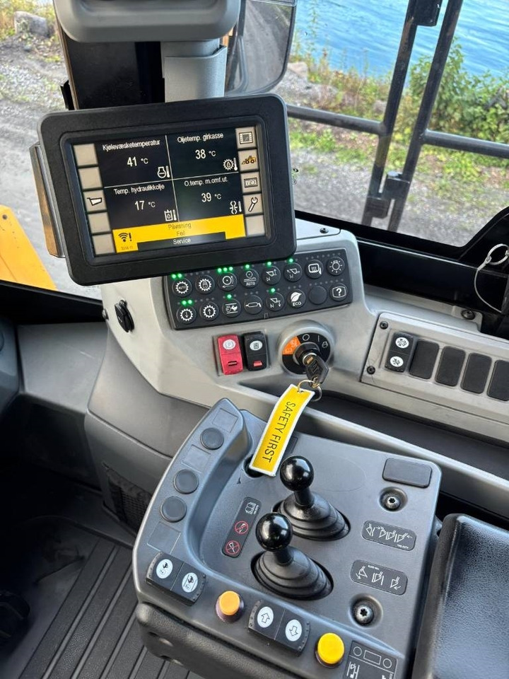 Radlader CAT 988 K (On Transport): das Bild 9 Radlader CAT 988 K (On Transport): das Bild 9