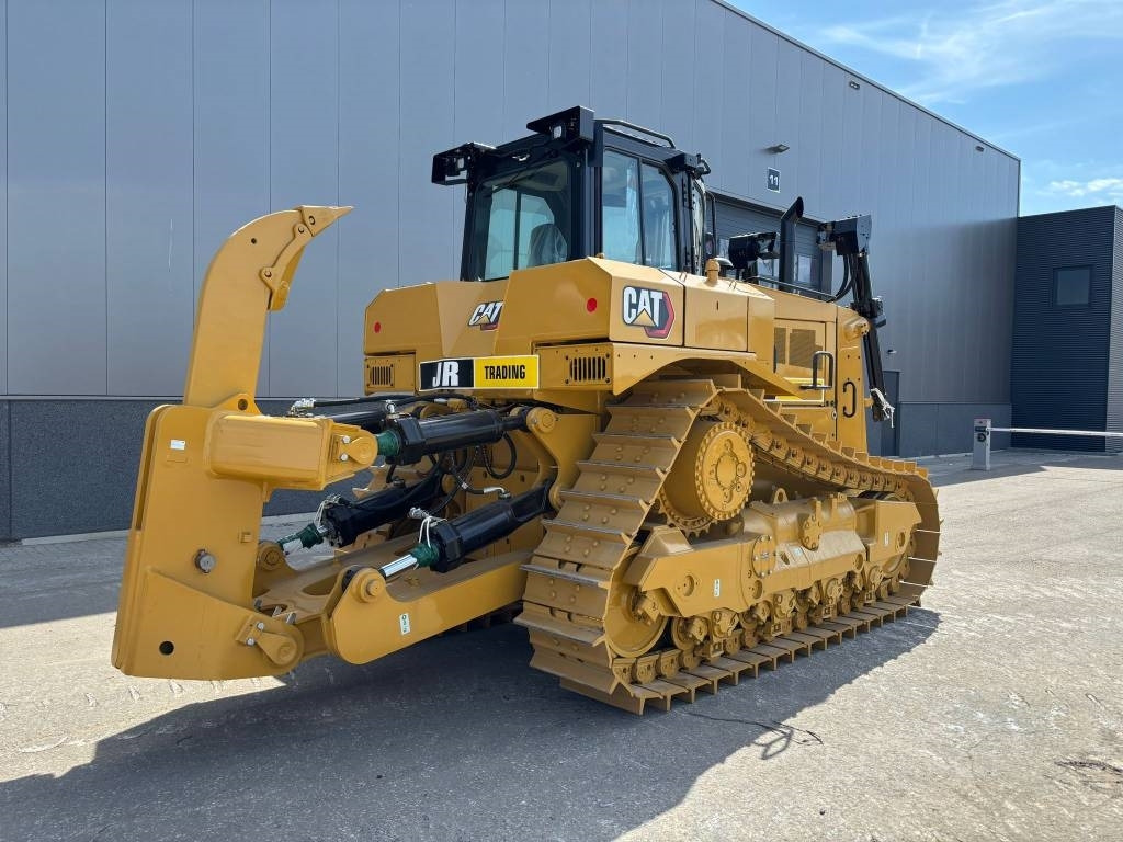 CAT D 8 - D 8 GC - D 8 T - D 8 R - Bulldozer: das Bild 4 CAT D 8 - D 8 GC - D 8 T - D 8 R - Bulldozer: das Bild 4
