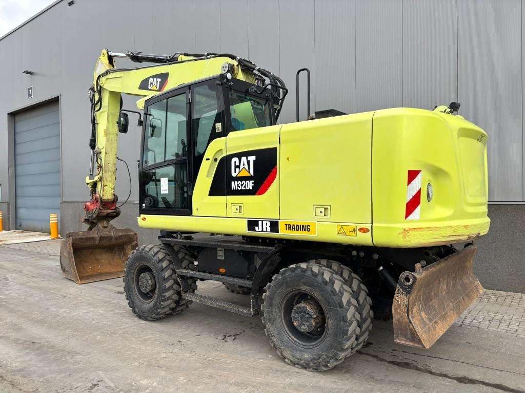 CAT M 320 F - Mobilbagger: das Bild 3 CAT M 320 F - Mobilbagger: das Bild 3